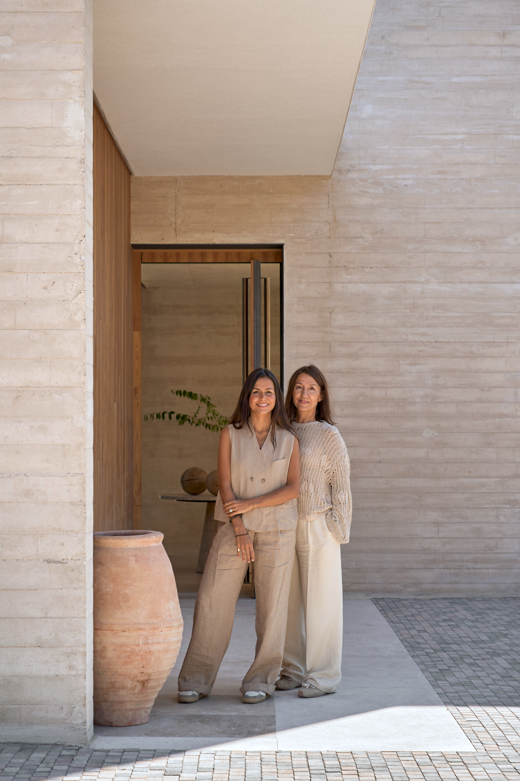 Maria y Maribel fundadoras de Estudio Querencia en Madrid.